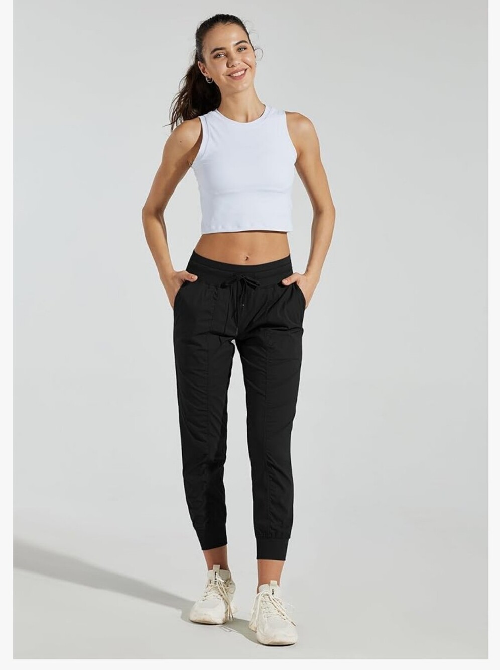 Willit NWOT Women's Studio Joggers Hiking Travel Quick Dry Pant - Black 6